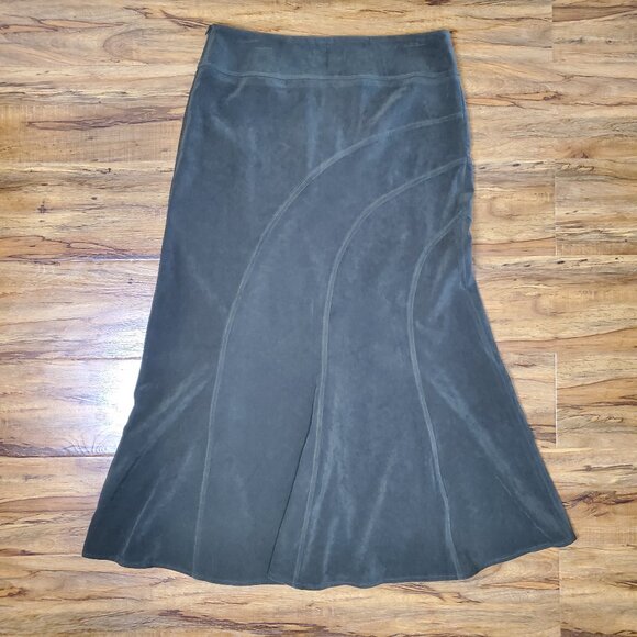 NWOT Tribal Stretch-Extensible Green Skirt Faux Suede Midi Skirt Size 10 - Picture 1 of 11